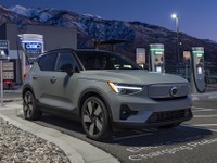 バイデン政権、EV充電ネットワーク拡張へ…全米9200か所以上 画像