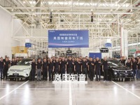 「VOYAH」初のグローバルモデル、電動SUV『知音』がラインオフ　航続距離は900km 画像