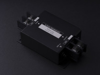 高周波ノイズ対策に特化、カーオーディオ用電源フィルタ＋仮想アース、トライム「Nve-05」発売 画像