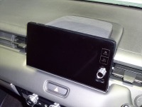 走行中でもテレビが見れる、ブリッツ「テレビジャンパー」に新型『ヴェゼル』用が登場 画像