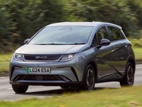 BYDの小型EV『ドルフィン』、2つの新グレード「アクティブ」「ブースト」英国モデルに 画像