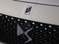 『DS 7』PHEVモデル「E-TENSE」の名を廃止へ、60年ぶりの復活仕様が登場 画像