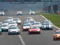 ポルシェ カレラカップ ジャパン、富士で清水選手が5連勝達成 画像