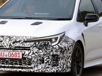 トヨタ『GRカローラ』に派生車登場!? 謎のスペシャルモデルの撮影に成功 画像