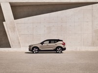 ボルボ『EX40』新登場、XC40 Rechargeから改称…オンライン販売開始 画像