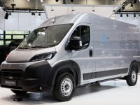 トヨタ、プロエースMAXで欧州の大型商用バン市場に参入…マルチパスウェイも 画像