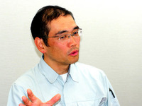 【カーナビガイド '09 開発者インタビュー】「新型は“入門機”ではありません」…パナソニック ストラーダポケット CN-MP200DL 画像
