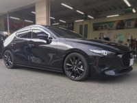 『マツダ3』の日常の快適性をアップさせる、テインの車高調「フレックスZ」「ストリートアドバンスZ」が適合 画像