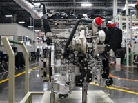 トヨタの米アラバマ工場、エンジン生産1000万基達成…ハイブリッド向け「i-Force MAX」 画像