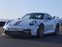 ポルシェ『911GT3』に改良新型、空力性能と軽量化を追求…「ヴァイザッハパッケージ」も初設定 画像
