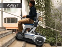 階段もOK！ LIFEHUBの次世代電動車いす『AVEST』…クローラー採用 画像