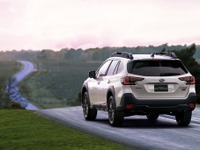 スバル「レガシィ」36年の歴史に幕、アウトバックが2025年3月末で国内販売終了［新聞ウォッチ］ 画像