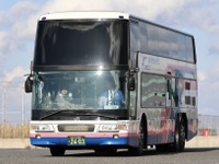 三菱ふそうエアロキング＆日野プロフィア3軸牽引車を自ら操る！　運転体験ツアー企画 画像