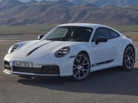 軽量ボディに6速MT、ポルシェ『911カレラT』改良新型を発売…1865万円から 画像
