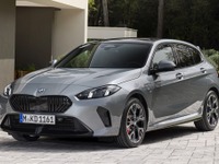 「最近で一番良いキドニーグリル」BMW『1シリーズ』新型、大変化したデザインにSNSではとまどいも？ 画像