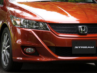 ホンダ ストリーム RST…ミニバン発のワゴン!? 画像