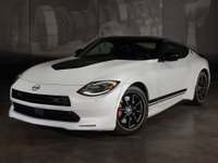 『フェアレディZ』の新たな姿「レジェンドパッケージ」を日産が公開…SEMAショー2024 画像