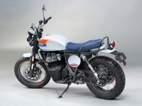 ロイヤルエンフィールド、新型スクランブラー『BEAR 650』発表…伝説のレースに着想 画像