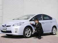 【トヨタ プリウス 試乗】日常の足として1台欲しい…岡本幸一郎 画像