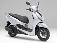 ［15秒でわかる］ホンダ『リード125』新型…デザインを変更しLEDトランクライトを追加 画像