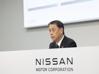 【株価】日産自が急反落、中間期最終益9割減を嫌気した売りに押される 画像