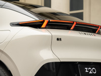 ［15秒でわかる］世界初のリアウイングライト…テールランプとリアウィングが一体化！ 画像