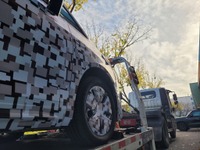 「AI EV時代のトヨタ」めざすファラデー・フューチャー、新型EV『FX』最初の試作車が完成 画像