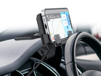 ポンと置けばOK、注目のスマホホルダーとは…【特選カーアクセサリー名鑑】ランキング 画像