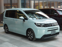 今年の最優秀車はホンダ『フリード』、11月の新車販売は10位［新聞ウォッチ］ 画像