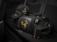 アバルト75周年記念、『695』に着想の限定コレクション発表…ブレンボとのコラボTシャツも 画像