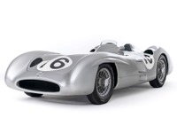 メルセデスベンツの伝説的F1マシン『W 196 R』、オークション出品へ 画像