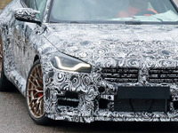 M4を超えた?! BMW『M2 CS』新型が発売モード、ゴールド仕上げのホイールを装着 画像