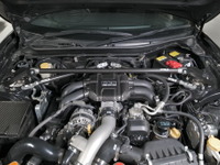 ほどよい「しなり」でしっとり上質な乗り味に、HKS『GR86/BRZ』用カーボンブレース発売 画像