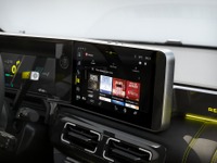 ルノー、車内でオーディオブック聴き放題に…「openR link」システムにNextoryアプリ統合 画像
