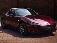 マツダ『ロードスター』、35周年記念車を発表…赤いボディにタン内装 画像