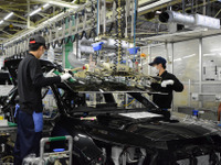 自動車総連、今春闘でベア目安1万2000円、年間休日5日増も要求へ［新聞ウォッチ］ 画像