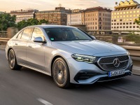 メルセデスベンツ世界販売4%減、『Eクラス』などのコアセグメントは6%増 2024年 画像