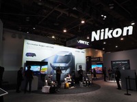 高度なセンシングを実現する“テレワイドカメラ”、ニコンと三菱ふそうが開発…CES 2025 画像