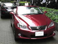 【レクサス IS250C 試乗】横展開でFUNなクルマを…水野誠志朗 画像