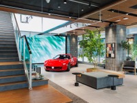 前向きに生きる！ マツダがブランド体感施設「MAZDA TRANS AOYAMA」をオープン 画像