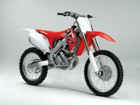 ホンダ CRF250R フルモデルチェンジ 画像