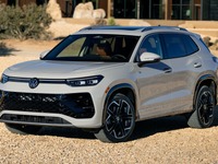 VW『ティグアン』新型、米国仕様を今夏発売へ…日本よりもひと回り大きい 画像