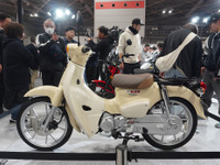 原付免許で乗れる「110ccのホンダカブ」発表に、SNSでは「扱いやすそう」の声も気になる価格 画像