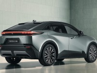 トヨタ株価が小幅続伸、EV向け新電池工場延期報道もわずかに買いが勝る 画像