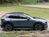 【マツダ CX-30 新型試乗】マツダの「ドラポジ」は長距離でどう評価されるのか…岩貞るみこ 画像