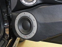 スピーカーのアウター化で得られる“本物の音”とは？ 効果と施工法を解説！［魅惑のハイエンド・カーオーディオ］ 画像