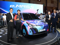 プロトン、新型EV『eMas 5』初公開…マレーシアモーターショー2025 画像