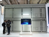 CATL、EV150台を充電できる、世界初の9MWh超の大容量エネルギー貯蔵システム発表 画像
