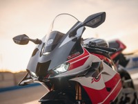 ビモータの公道で乗れるレーシングマシン！「可変式羽とか、性能も最高」SNSでも注目の的に 画像