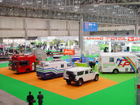 【東京ショー2002速報】働くクルマはどう進化していくのか---答えは幕張に 画像